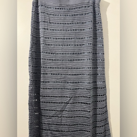 New with tags - lined midi crochet skirt. - Picture 5 of 6